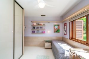 Casa em Condomínio à venda com 388m², 3 dormitórios, 2 suítes, 6 vagas, no bairro Cavalhada em PORTO ALEGRE