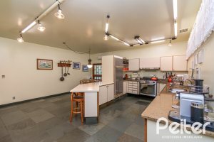 Casa em Condomínio à venda com 388m², 3 dormitórios, 2 suítes, 6 vagas, no bairro Cavalhada em PORTO ALEGRE