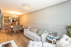 Cobertura à venda com 189m², 3 dormitórios, 1 suíte, 2 vagas, no bairro Tristeza em Porto Alegre