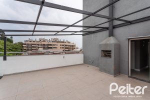Cobertura à venda com 189m², 3 dormitórios, 1 suíte, 2 vagas, no bairro Tristeza em Porto Alegre