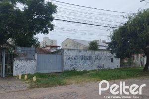 Terreno à venda com 1925m², no bairro Tristeza em Porto Alegre