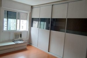 Apartamento à venda com 120m², 3 dormitórios, 1 suíte, 1 vaga, no bairro Moinhos De Vento em Porto Alegre