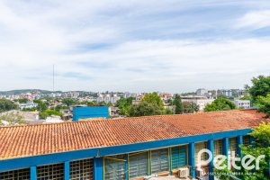 Apartamento à venda com 65m², 2 dormitórios, no bairro Cristal em Porto Alegre