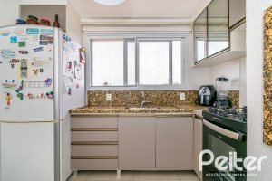 Apartamento à venda com 106m², 3 dormitórios, 3 suítes, 3 vagas, no bairro Tristeza em Porto Alegre