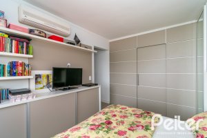 Apartamento à venda com 106m², 3 dormitórios, 3 suítes, 3 vagas, no bairro Tristeza em Porto Alegre
