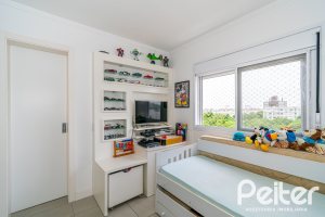 Apartamento à venda com 106m², 3 dormitórios, 3 suítes, 3 vagas, no bairro Tristeza em Porto Alegre