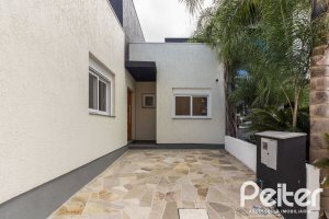Casa em Condomínio à venda com 108m², 3 dormitórios, 2 suítes, 2 vagas, no bairro Hípica em PORTO ALEGRE