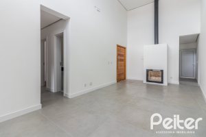 Casa em Condomínio à venda com 108m², 3 dormitórios, 2 suítes, 2 vagas, no bairro Hípica em PORTO ALEGRE