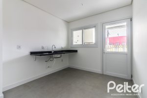 Casa em Condomínio à venda com 108m², 3 dormitórios, 2 suítes, 2 vagas, no bairro Hípica em PORTO ALEGRE