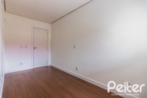 Casa em Condomínio à venda com 108m², 3 dormitórios, 2 suítes, 2 vagas, no bairro Hípica em PORTO ALEGRE