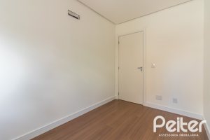 Casa em Condomínio à venda com 108m², 3 dormitórios, 2 suítes, 2 vagas, no bairro Hípica em PORTO ALEGRE