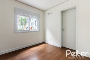 Casa em Condomínio à venda com 108m², 3 dormitórios, 2 suítes, 2 vagas, no bairro Hípica em PORTO ALEGRE