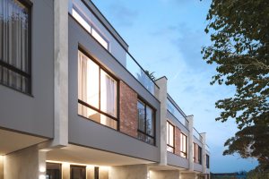 Casa em Condomínio à venda com 293m², 3 dormitórios, 3 suítes, 2 vagas, no bairro Tristeza em Porto Alegre