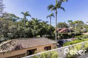 Casa em Condomínio à venda com 293m², 3 dormitórios, 3 suítes, 2 vagas, no bairro Tristeza em Porto Alegre