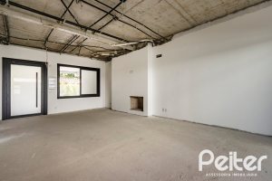 Casa em Condomínio à venda com 293m², 3 dormitórios, 3 suítes, 2 vagas, no bairro Tristeza em Porto Alegre