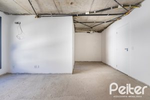Casa em Condomínio à venda com 293m², 3 dormitórios, 3 suítes, 2 vagas, no bairro Tristeza em Porto Alegre