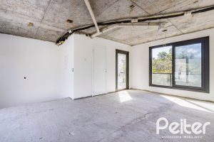 Casa em Condomínio à venda com 293m², 3 dormitórios, 3 suítes, 2 vagas, no bairro Tristeza em Porto Alegre