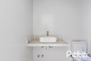 Casa em Condomínio à venda com 293m², 3 dormitórios, 3 suítes, 2 vagas, no bairro Tristeza em Porto Alegre