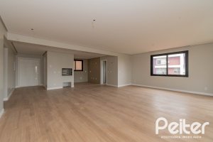 Apartamento à venda com 174m², 3 dormitórios, 3 suítes, 2 vagas, no bairro Tristeza em Porto Alegre