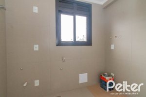 Apartamento à venda com 174m², 3 dormitórios, 3 suítes, 2 vagas, no bairro Tristeza em Porto Alegre