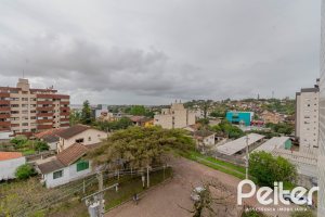 Apartamento à venda com 174m², 3 dormitórios, 3 suítes, 2 vagas, no bairro Tristeza em Porto Alegre