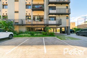 Apartamento à venda com 106m², 3 dormitórios, 1 suíte, 2 vagas, no bairro Tristeza em PORTO ALEGRE