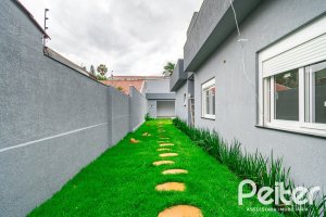 Casa à venda com 206m², 3 dormitórios, 2 suítes, 2 vagas, no bairro Ipanema em Porto Alegre