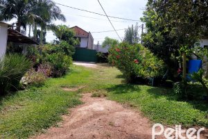 Terreno à venda com 960m², 3 dormitórios, 4 vagas, no bairro Belém Velho em Porto Alegre