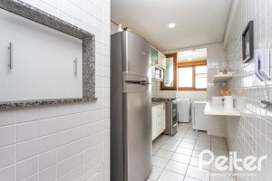 Apartamento à venda com 70m², 2 dormitórios, 1 suíte, no bairro Tristeza em PORTO ALEGRE