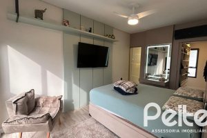 Casa em Condomínio à venda com 300m², 3 dormitórios, 3 suítes, 4 vagas, no bairro Ipanema em PORTO ALEGRE