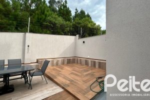 Casa em Condomínio à venda com 300m², 3 dormitórios, 3 suítes, 4 vagas, no bairro Ipanema em PORTO ALEGRE