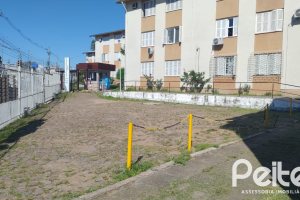 Apartamento à venda com 83m², 3 dormitórios, no bairro Tristeza em Porto Alegre