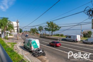 Apartamento Garden à venda com 248m², 2 dormitórios, 2 suítes, 4 vagas, no bairro Cristal em Porto Alegre