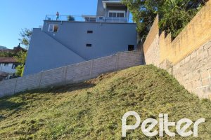 Terreno à venda com 266m², no bairro Sétimo Céu em Porto Alegre