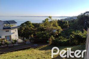 Terreno à venda com 266m², no bairro Sétimo Céu em Porto Alegre