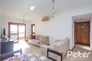 Apartamento à venda com 109m², 3 dormitórios, 1 suíte, 2 vagas, no bairro Tristeza em PORTO ALEGRE