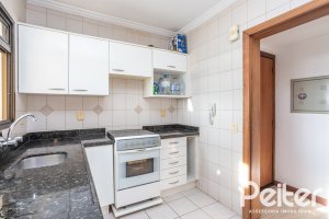 Apartamento à venda com 109m², 3 dormitórios, 1 suíte, 2 vagas, no bairro Tristeza em PORTO ALEGRE