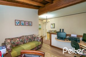 Casa em Condomínio à venda com 229m², 4 dormitórios, 1 suíte, 4 vagas, no bairro Terra Ville em PORTO ALEGRE