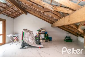 Casa em Condomínio à venda com 133m², 3 dormitórios, 1 suíte, 2 vagas, no bairro Tristeza em Porto Alegre