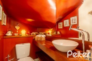 Casa em Condomínio à venda com 181m², 3 dormitórios, 1 suíte, 2 vagas, no bairro Ipanema em Porto Alegre