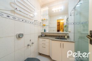 Casa em Condomínio à venda com 181m², 3 dormitórios, 1 suíte, 2 vagas, no bairro Ipanema em Porto Alegre