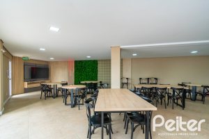 Casa em Condomínio à venda com 250m², 3 dormitórios, 3 suítes, 3 vagas, no bairro Cristal em Porto Alegre