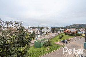 Casa em Condomínio à venda com 256m², 3 dormitórios, 3 suítes, 2 vagas, no bairro Hipica em PORTO ALEGRE