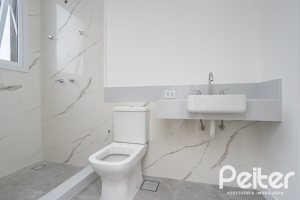 Casa em Condomínio à venda com 254m², 3 dormitórios, 3 suítes, 2 vagas, no bairro Hipica em PORTO ALEGRE