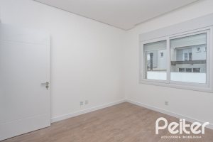 Casa em Condomínio à venda com 254m², 3 dormitórios, 3 suítes, 2 vagas, no bairro Hipica em PORTO ALEGRE