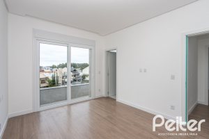 Casa em Condomínio à venda com 254m², 3 dormitórios, 3 suítes, 2 vagas, no bairro Hipica em PORTO ALEGRE