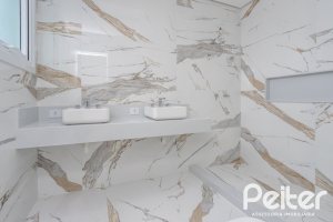 Casa em Condomínio à venda com 254m², 3 dormitórios, 3 suítes, 2 vagas, no bairro Hipica em PORTO ALEGRE