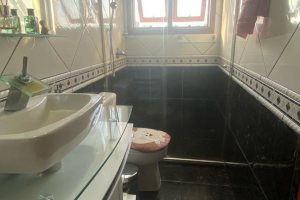 Cobertura à venda com 181m², 3 dormitórios, 1 suíte, 1 vaga, no bairro Tristeza em Porto Alegre