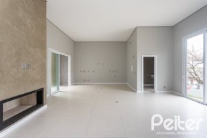 Casa em Condomínio à venda com 174m², 3 dormitórios, 3 suítes, 2 vagas, no bairro Hipica em PORTO ALEGRE