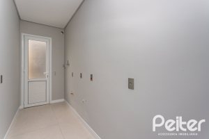 Casa em Condomínio à venda com 174m², 3 dormitórios, 3 suítes, 2 vagas, no bairro Hipica em PORTO ALEGRE